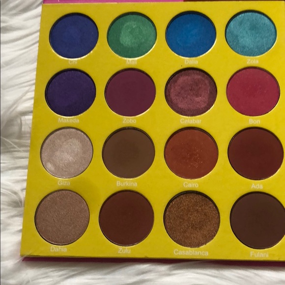 Bundle of 3 Juvias Place 🎨! - Picture 3 of 6